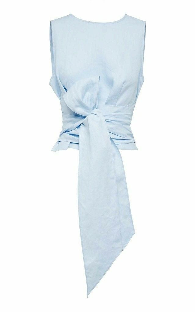 Blusa con medio lazo